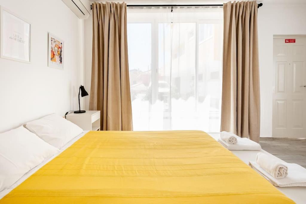 Garden - Free Parking Apartment *